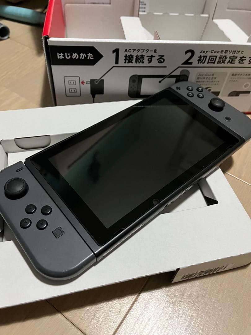 Nintendo Switch グレー 本体セット 美品SDカード保護フィルム付 A+C】Nintendo Switchグレー+フィルム+ソフト3点セット(任天堂)の商品
