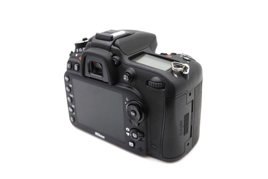 【NIKON】D7100 + AF-S 18-105mm F3.5-5.6 G