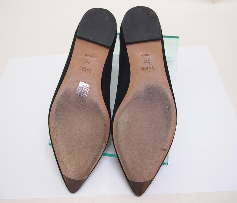 COACH ブラック フラットシューズ　レザーハトメ飾り（7Ｃ）24.0cm