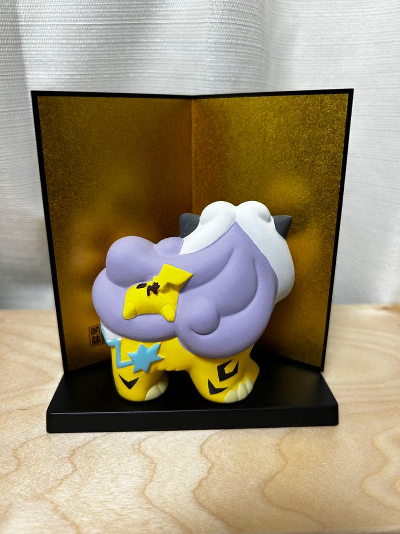 ポケモンセンター ライコウ ピカチュウ 陶飾り - メルカリ