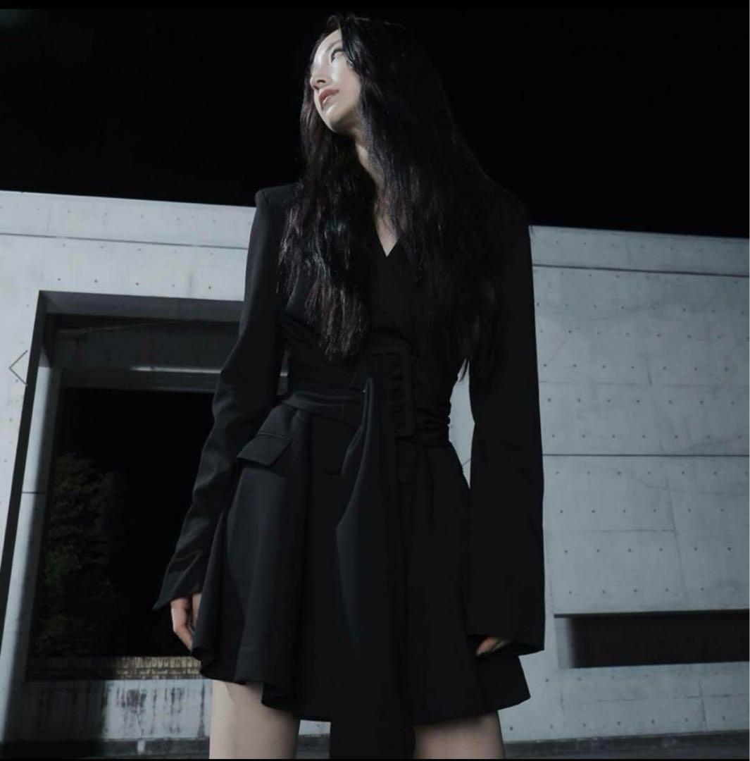 Meltthelady thick belt jacket onepiece - メルカリ