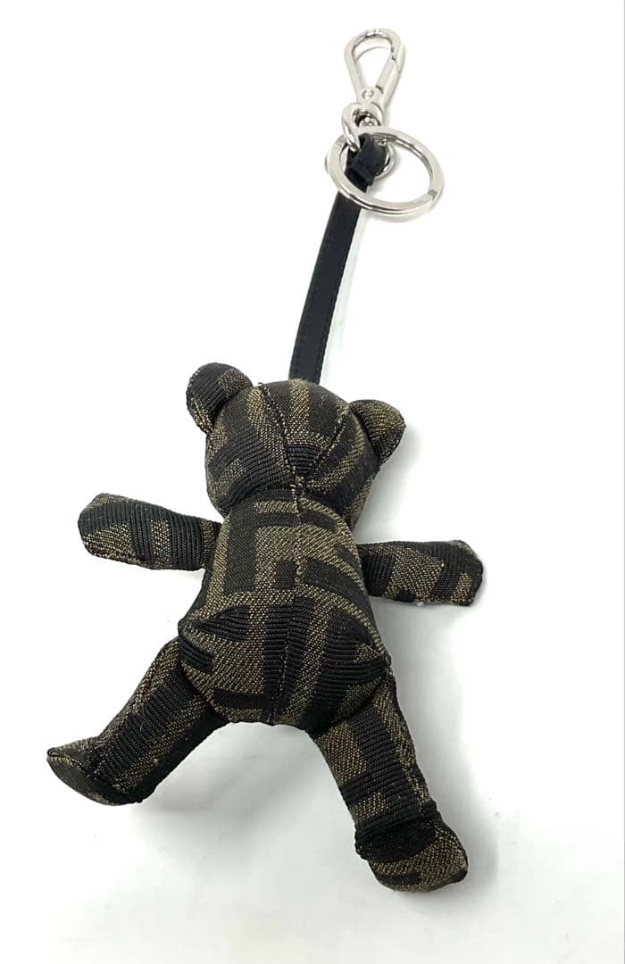 フェンディ ブラウン FF ジャカード キーホルダー クマ - メルカリ