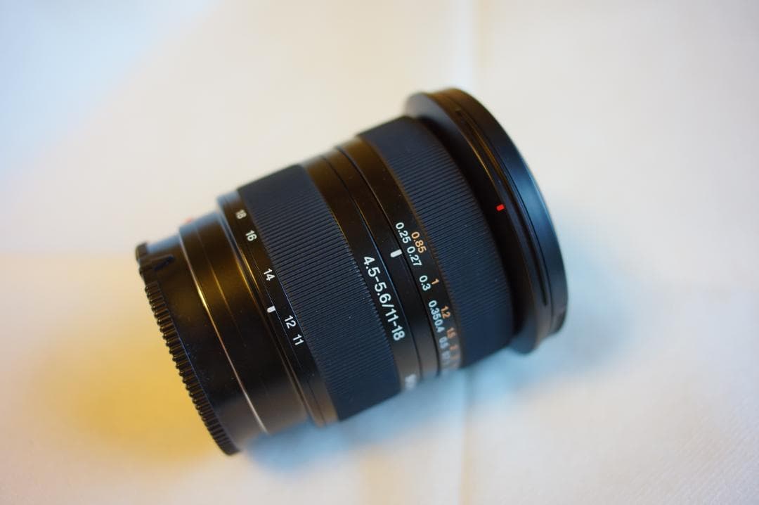 未使用 保証付き ソニーDT 11-18mm F4.5-5.6 SAL1118