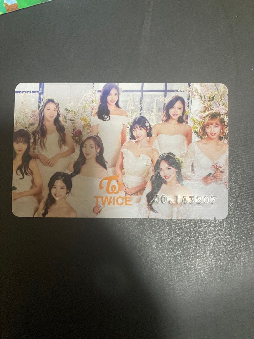 TWICE グッズセット バラ売り可 - メルカリ