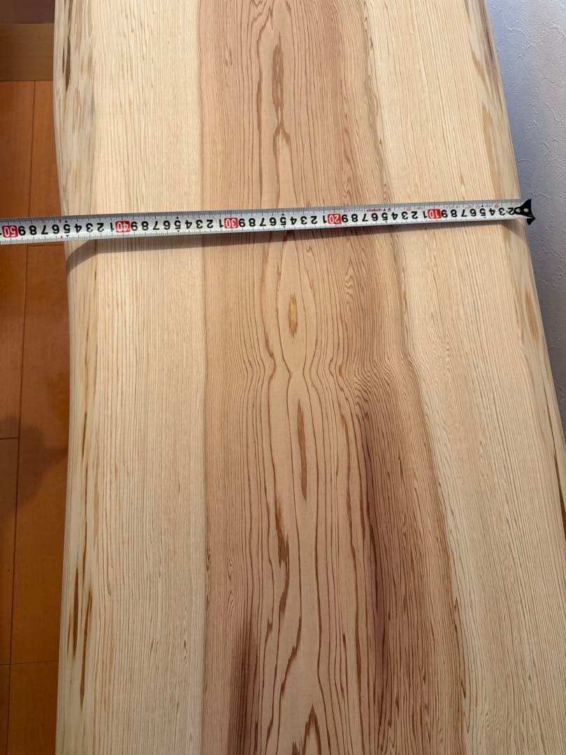 天然杉高級節なし中杢目テーブル 一枚板唯一無二‼️