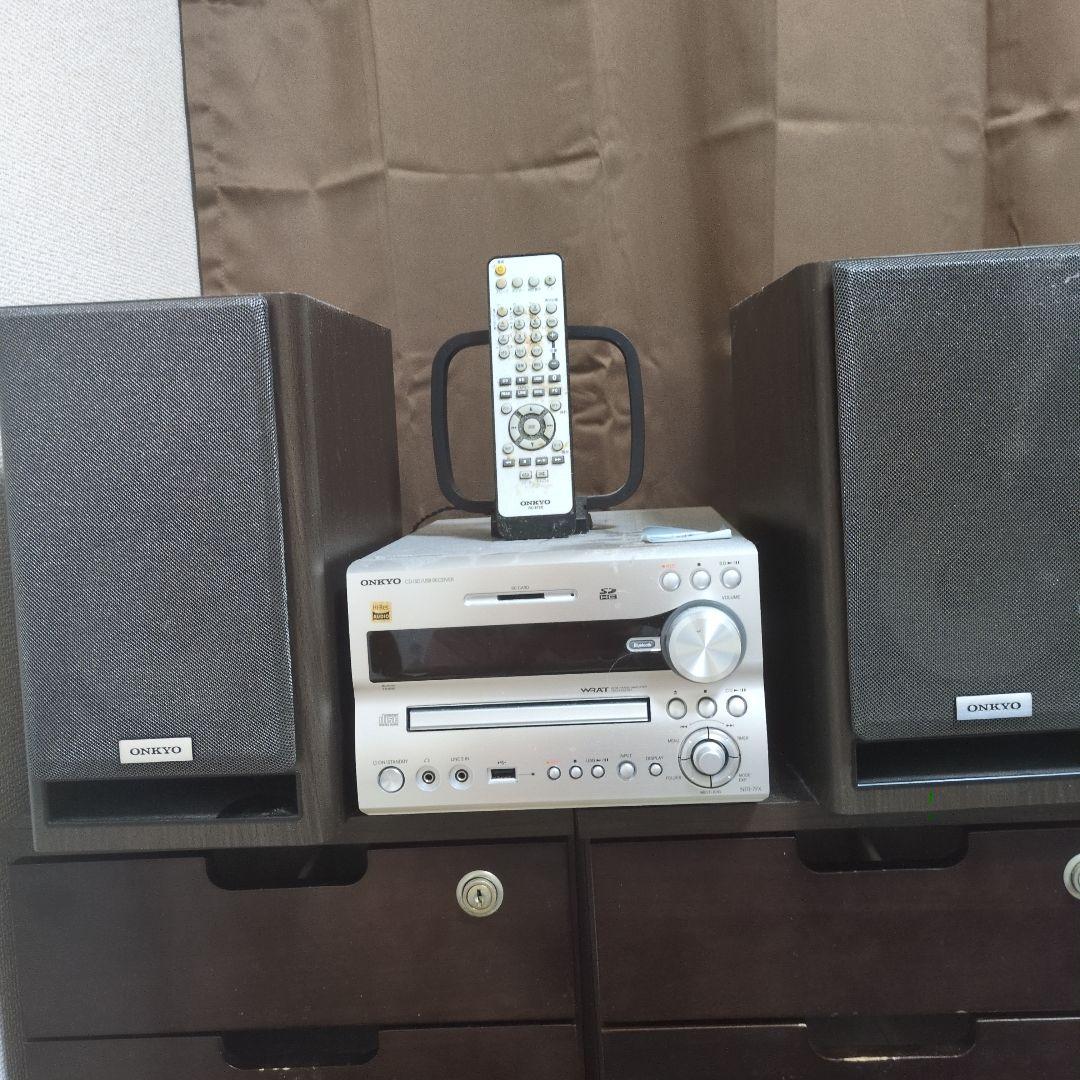 ONKYO D-NFR7X ミニコンポ リモコン付き　Z オンキヨー、Bluetooth＆NFC対応のオールインワンコンポ「X-NFR7X
