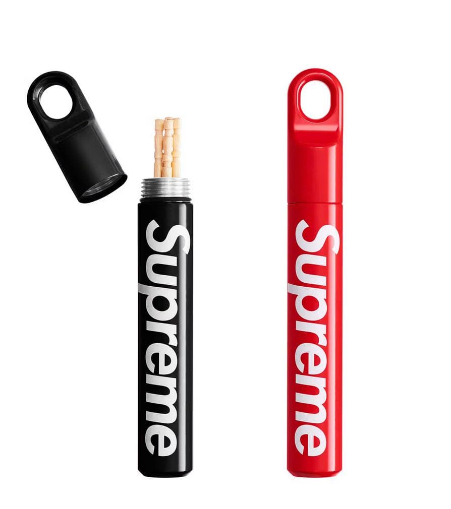 新品 Supreme James Brand Cache Red 爪楊枝ケース - メルカリ