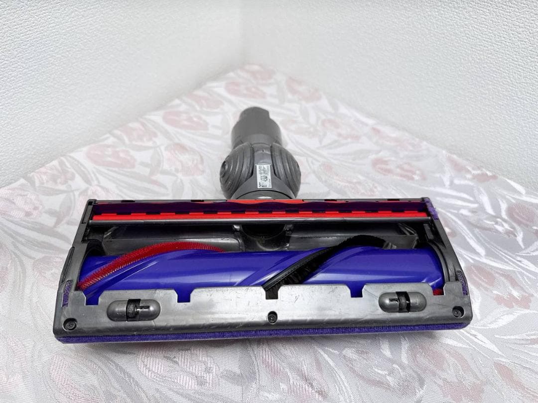 【分解洗浄済】325-1-ダイソン dyson v10 sv12 掃除機 作動品
