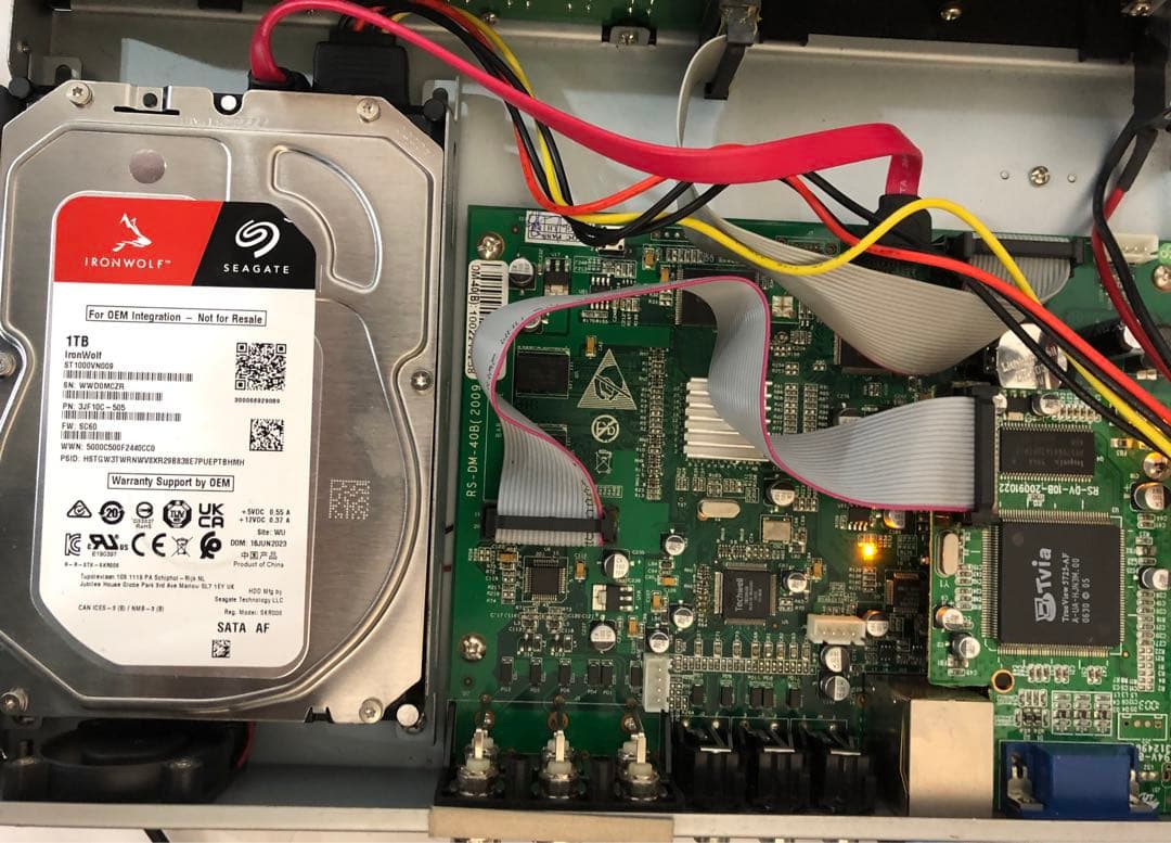 訳あり品】 アナログ 防犯カメラ3台 DVR セット 新古品 1TB HDD付