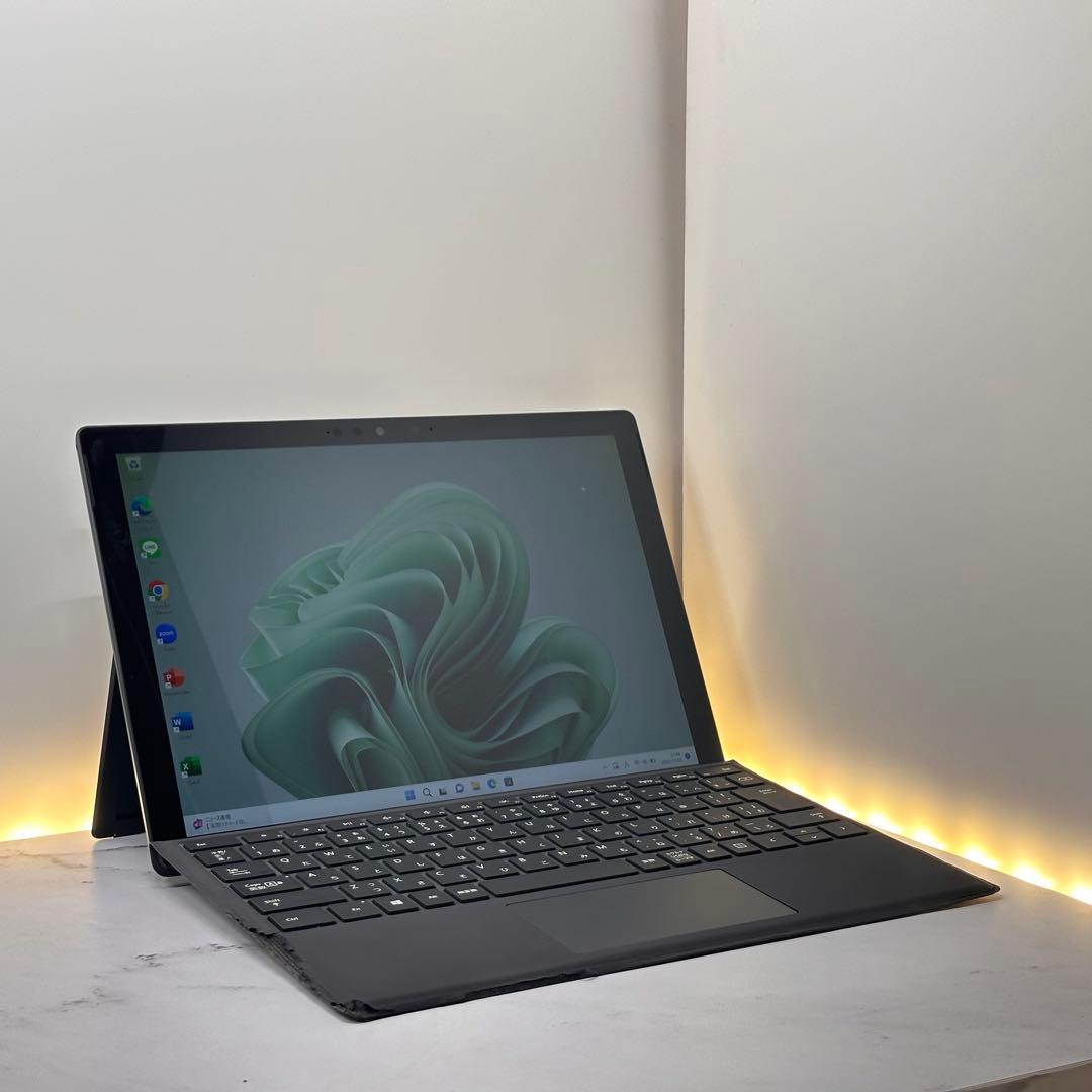 【ブラックモデル特価品】Surface Pro 7 Corei5/8/256
