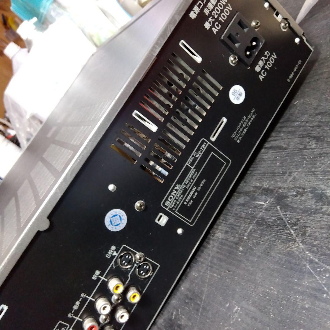 ソニーvideo.WV-1..8ミリ/VHS