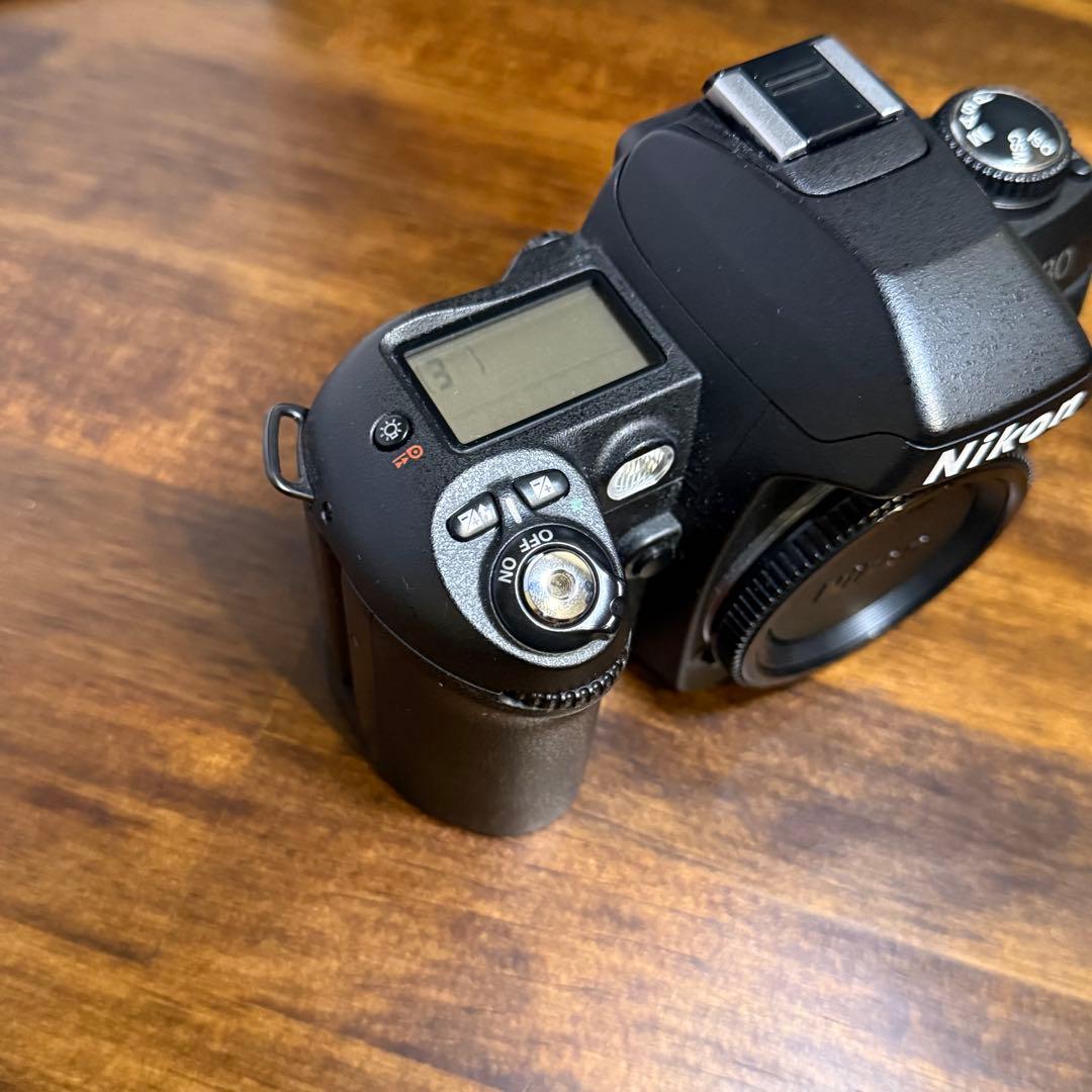 ニコン F80D + NIKKOR 35mm f2D + 28mm f2.8D - メルカリ