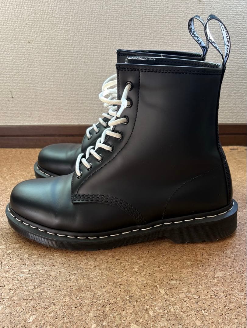ドクターマーチン　8ホール　ホワイトステッチ　28.0cm UK9