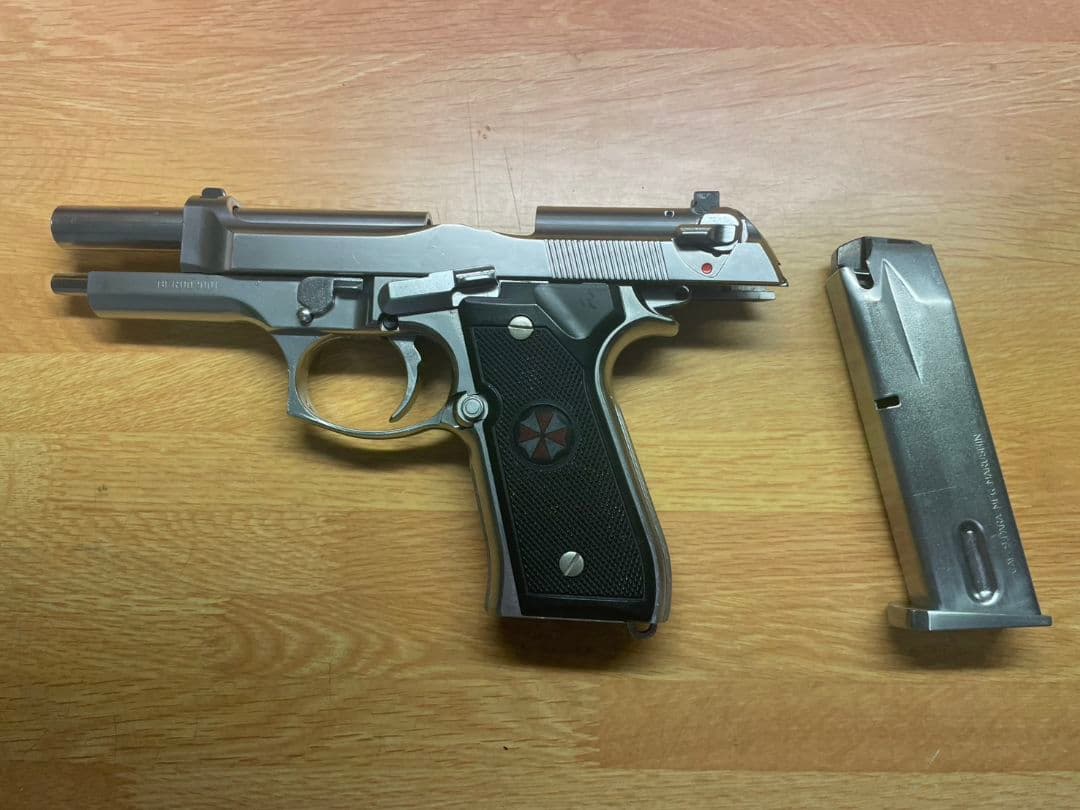 マルシン製モデルガンのベレッタ　M92F ブリガーディアシルバー モデルガン マルシン M92FS ブリガーディア シルバーABS X-PFC 完成品