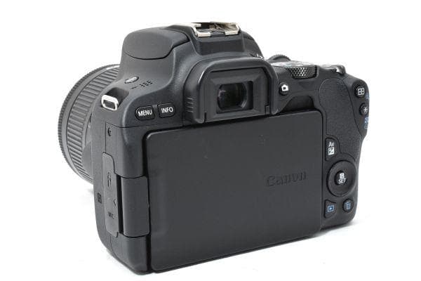 【美品】 Canon EOS Kiss X9 レンズキット 《S数1664回》