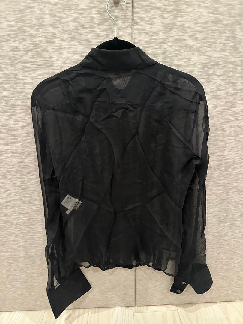 GUCCI ラッフル付きシアーシルクブラウス - メルカリ