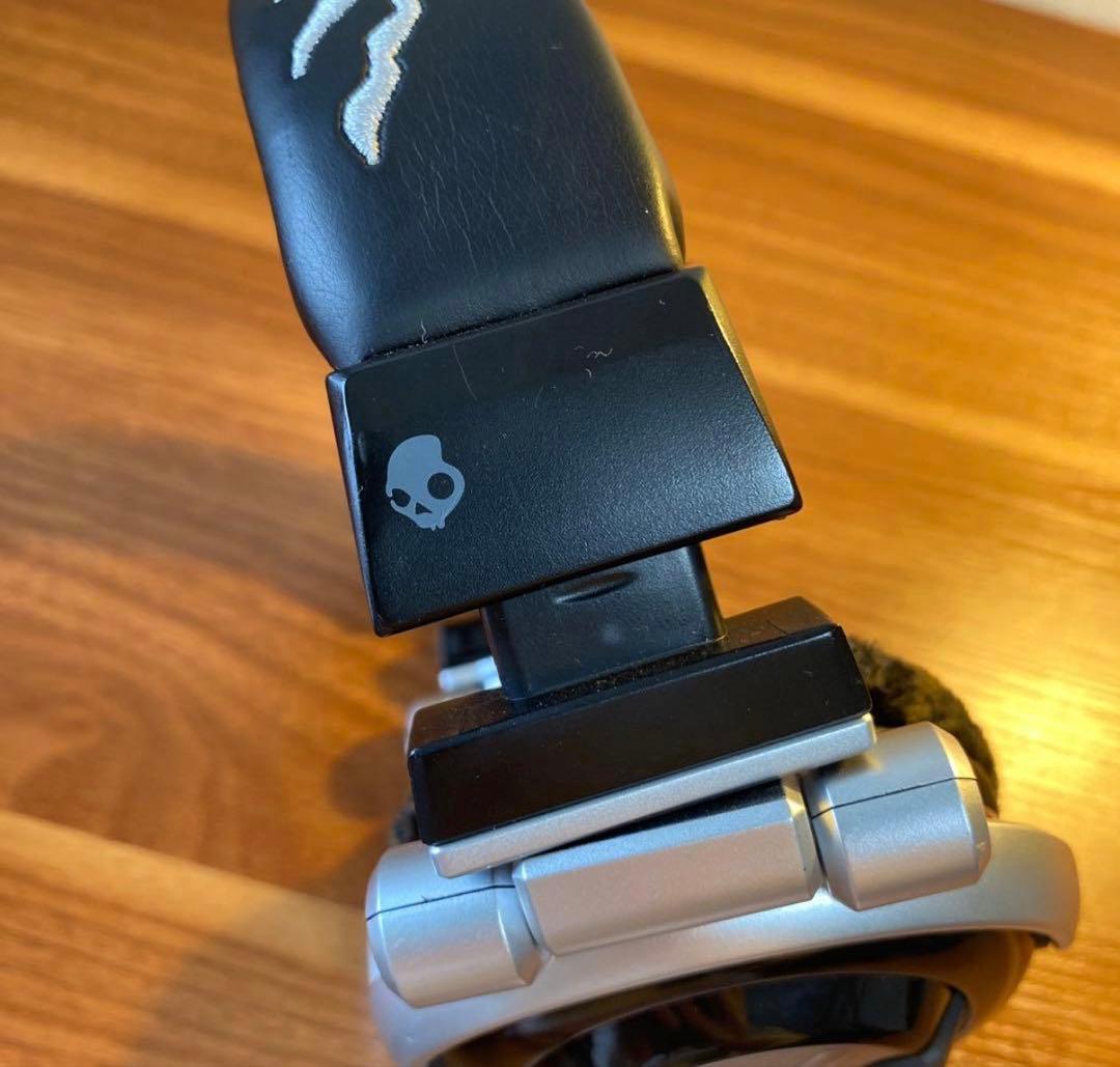 希少 Skullcandy(スカルキャンディー) 有線ヘッドホン 豹柄 ドクロ