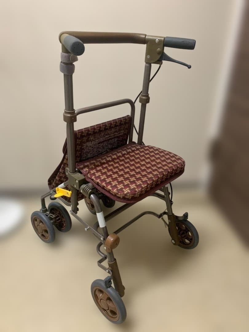 シルバーカー フォルテライト 茶色と赤のチェック柄 - メルカリ