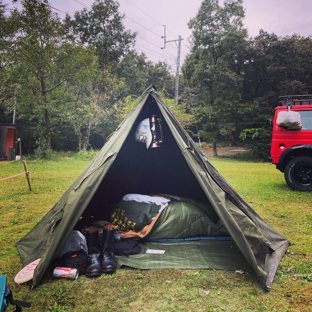 ポーランド軍幕 ポンチョテント サイズ2 二股ポールセット - メルカリ