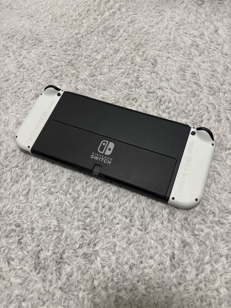 Switch有機ELホワイト本体＋マリカ8DX＋スマブラSP - メルカリ