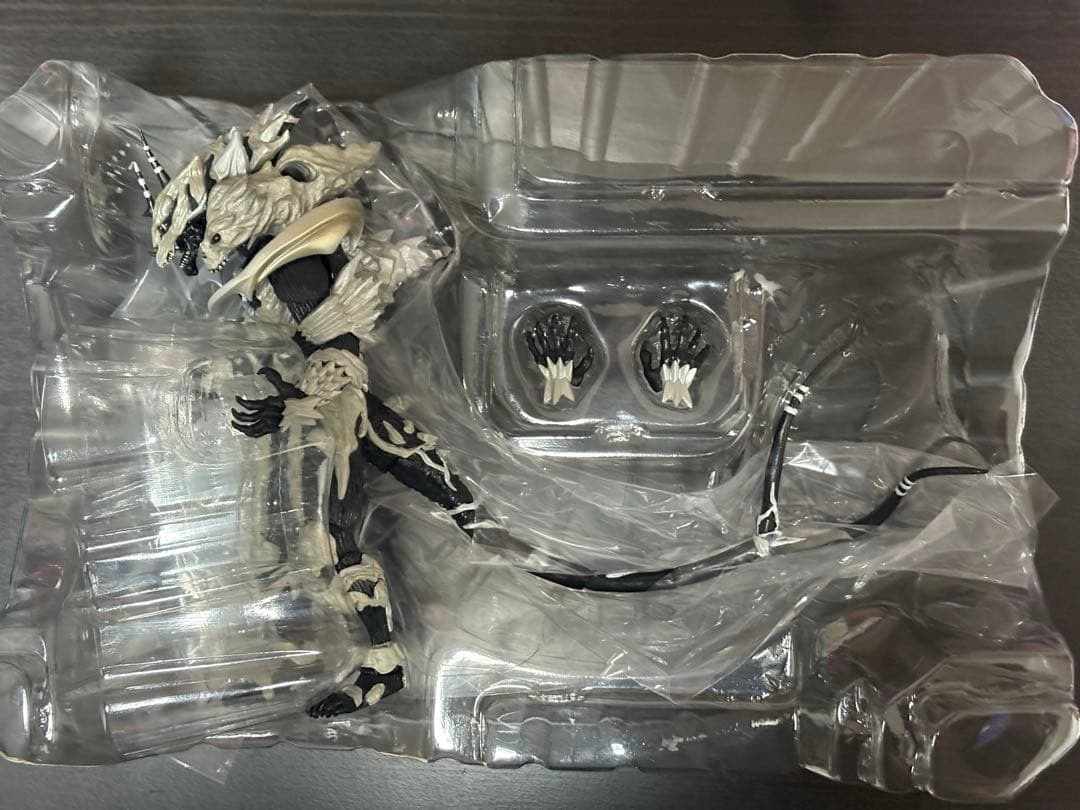 S.H.MonsterArts ゴジラ・モンスターX・ガイガン セット