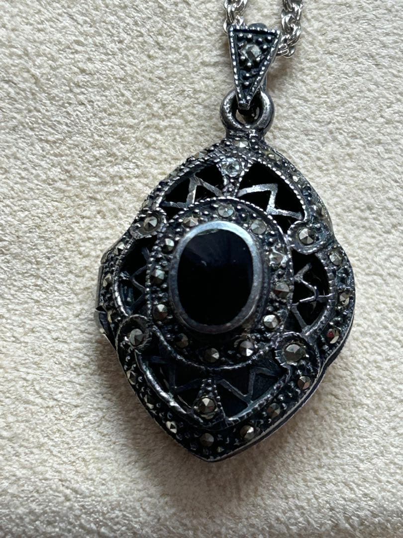 アンティーク　シルバー925ロケットペンダント 楽天市場】アラベスク シルバー ロケットペンダントトップ (チェーン