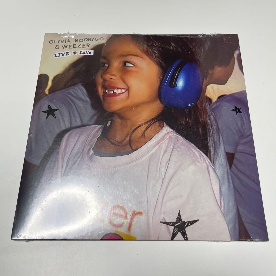 Olivia Rodrigo x Weezer Live 7” Vinyl - メルカリ