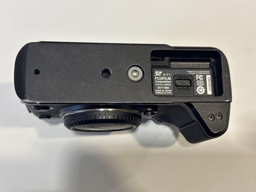 FUJIFILM X-T1 ボディ/フジノン XF18-55mm F2.8-4
