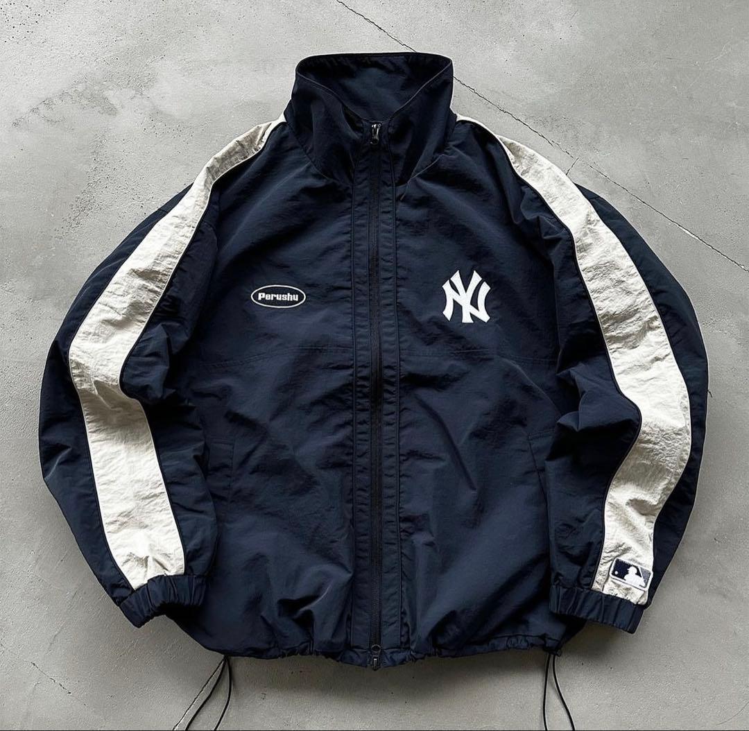 即完売】Perushu × MLB セットアップ - メルカリ