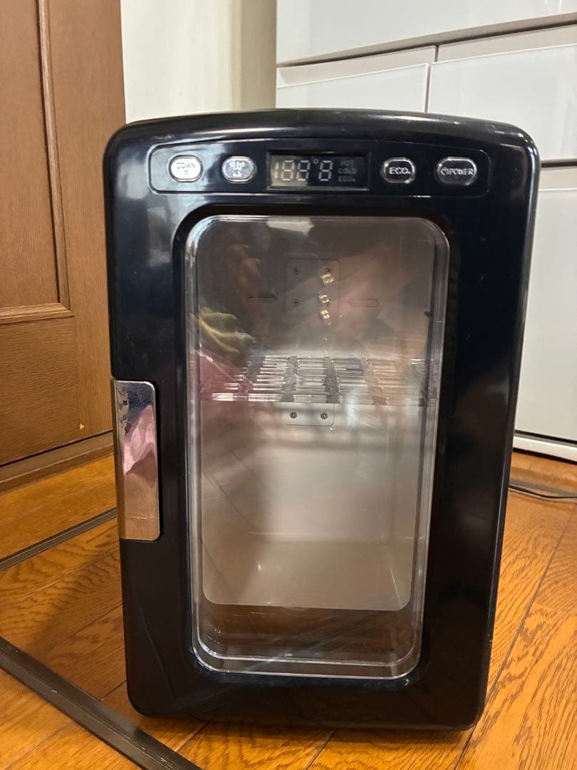 冷温庫 ブラック Amazon | VERSOS 冷温庫 24L ブラック -9℃～60℃ 保冷庫 黒 日本製