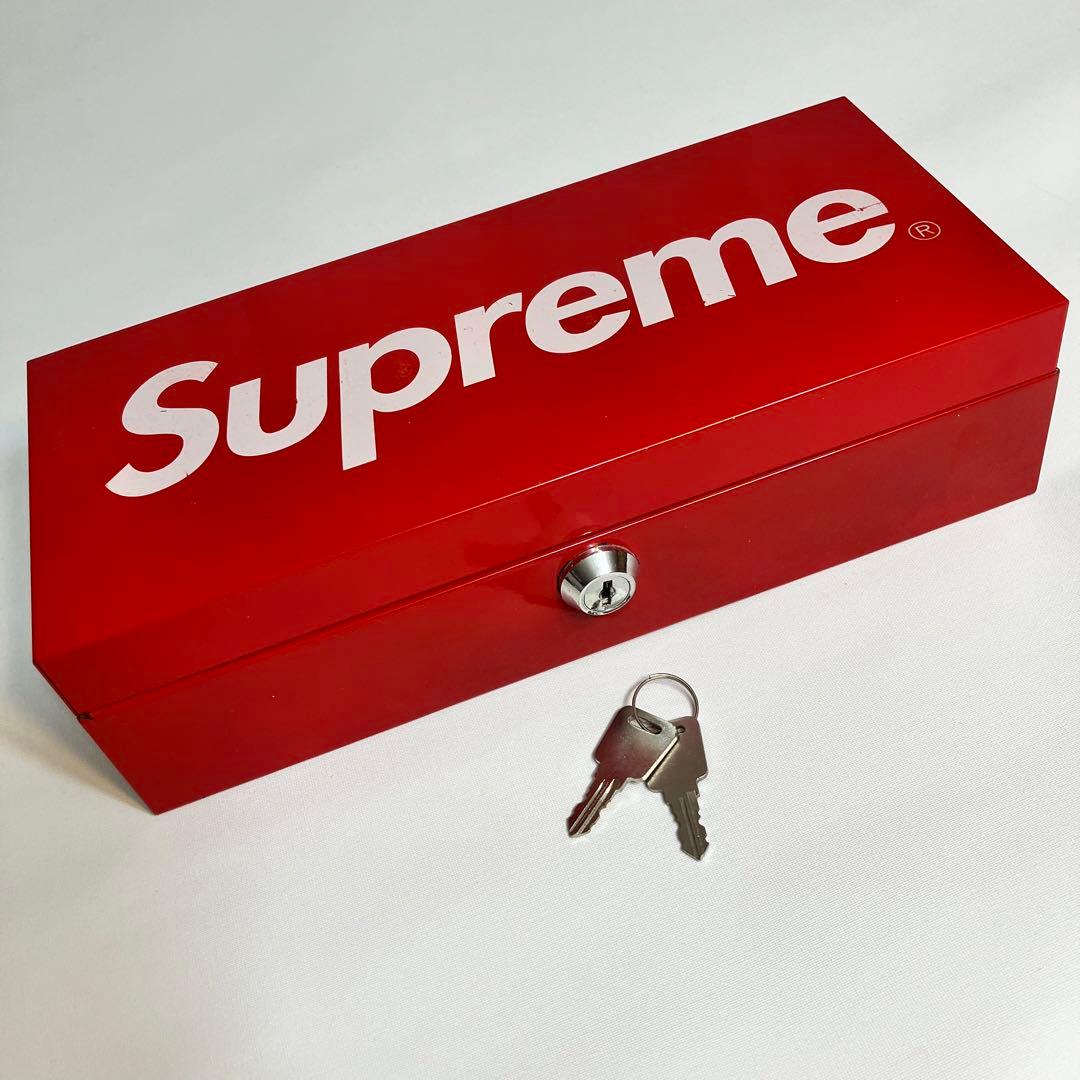 限定商品 Supreme シュプリーム 鍵付き BOX ボックス - メルカリ