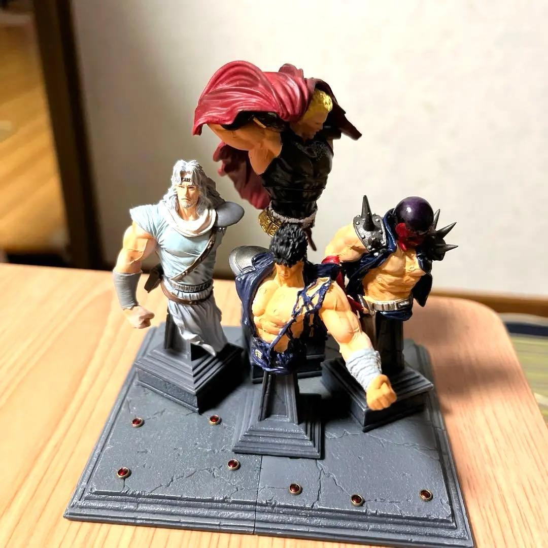 海洋堂 北斗の拳 胸像 北斗四兄弟 ケンシロウ ラオウ トキ ジャギ 4体