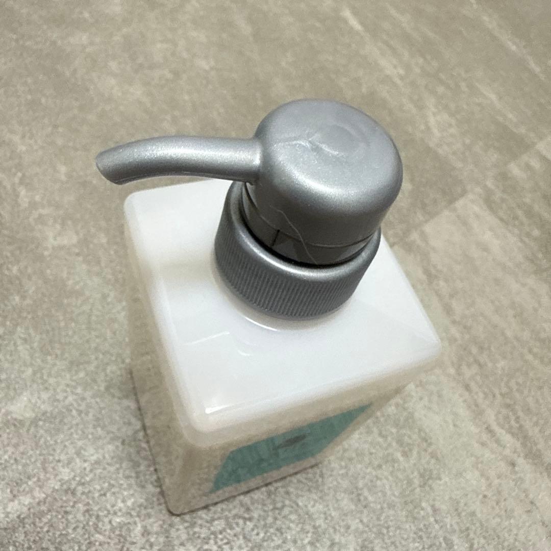 KAMIKA カミカ オールインワンクリームシャンプーPF 400g - メルカリ