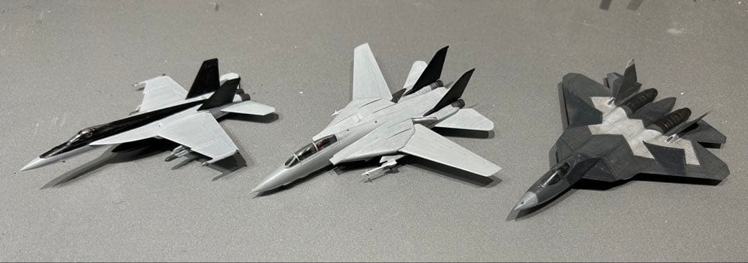 トップガンマーヴェリック　1/144プラモデル 3機セット(飛行形態) トップガンマーヴェリック 1/144プラモデル 3機セット(飛行形態