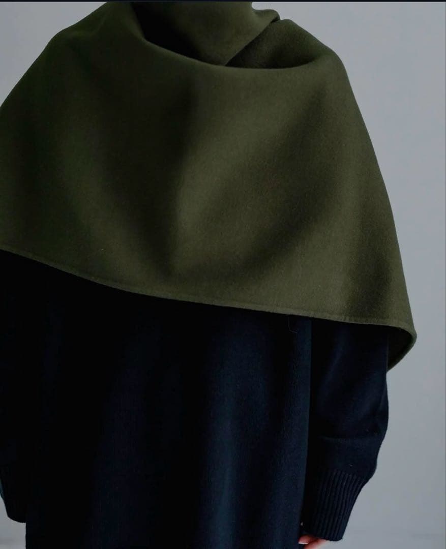 digne ディニュthrow shawl coat - khakiストール - メルカリ