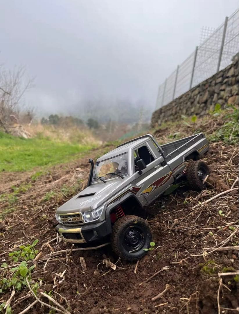 ZWN 1:12 フルスケール RC カー MN82 pro - メルカリ