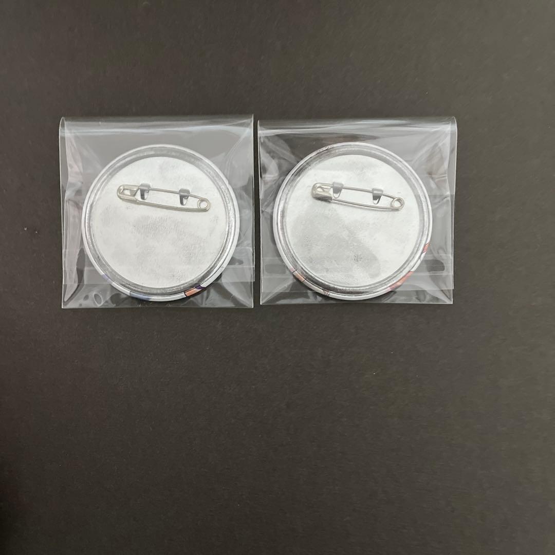 BLEACH BLEACH展 缶バッジ 原画展 井上織姫 藍染惣右介 - メルカリ