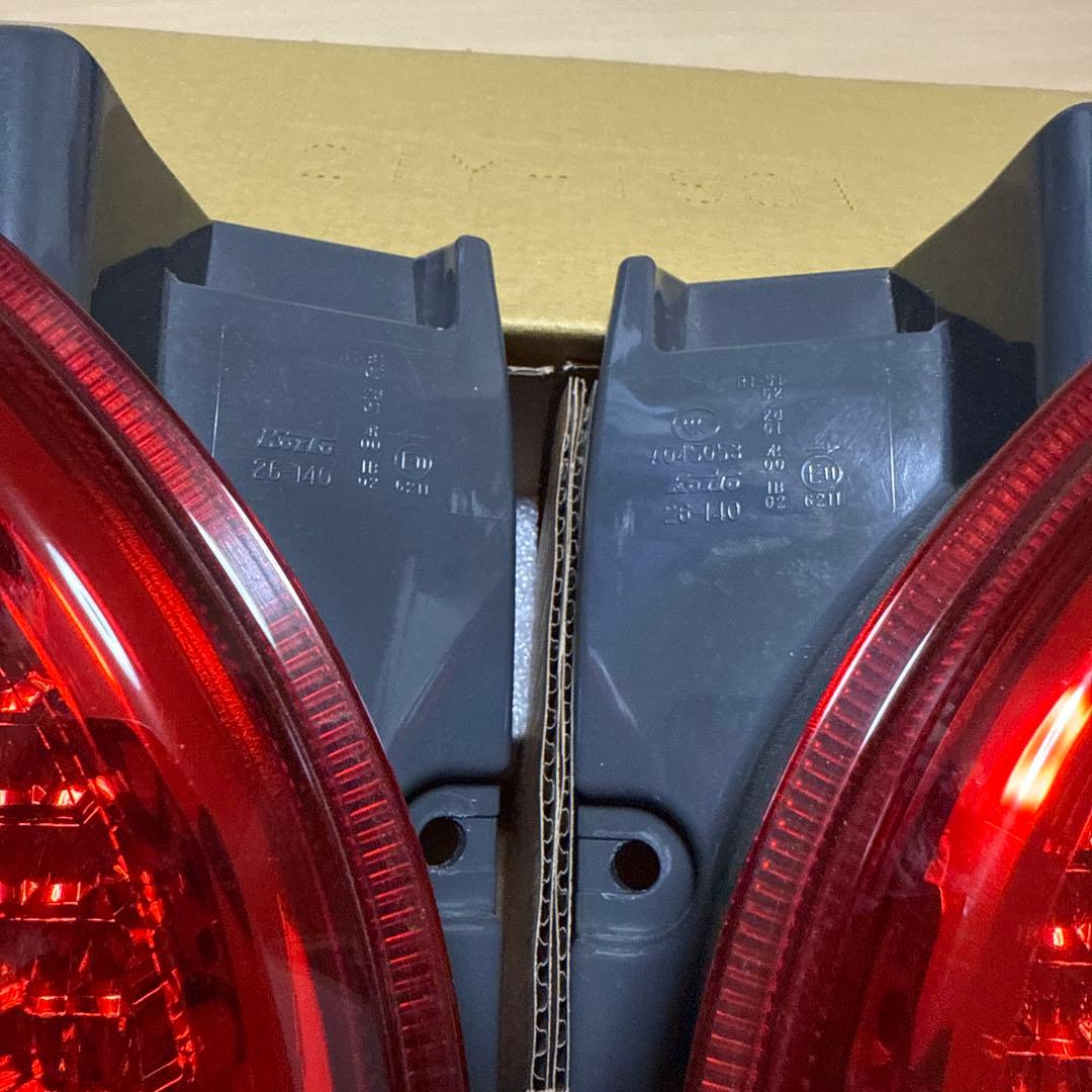 200系 ハイエース 純正テールランプ 8型 新車外し - メルカリ