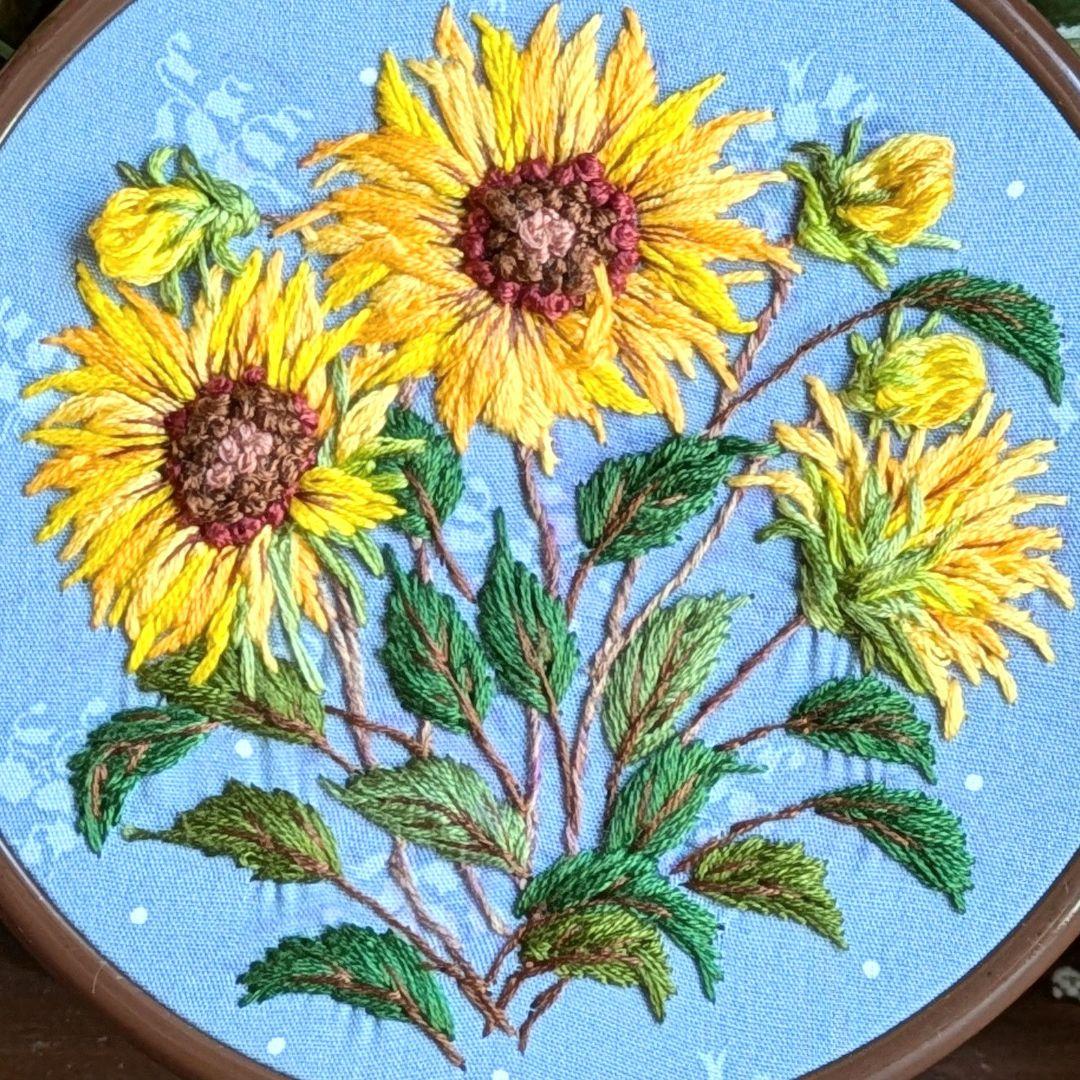 №260 ひまわり 手刺繍フレーム 刺繍フレーム ハンドメイド - メルカリ