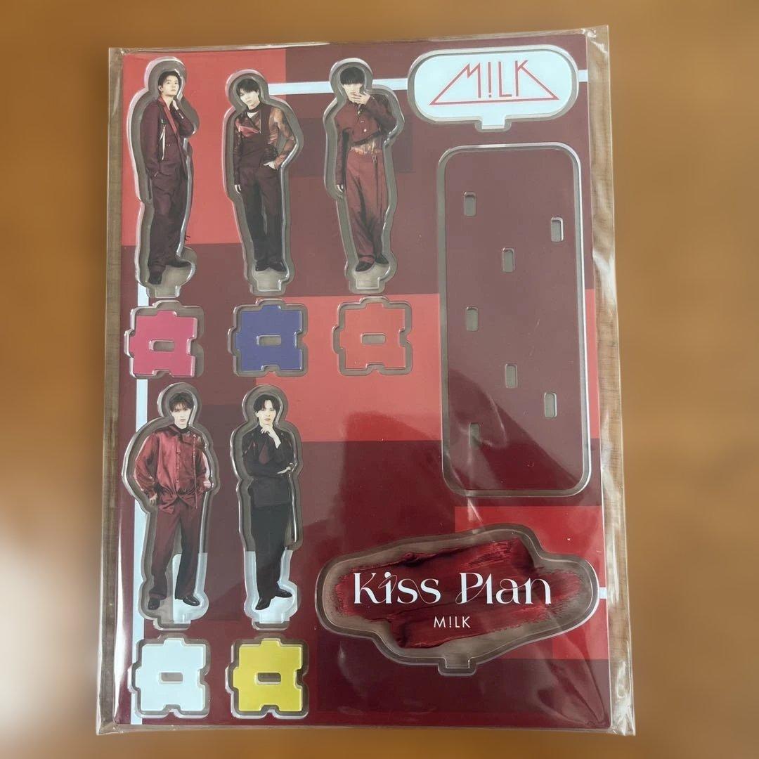 M!LK Kiss Plan アクリルスタンド - メルカリ