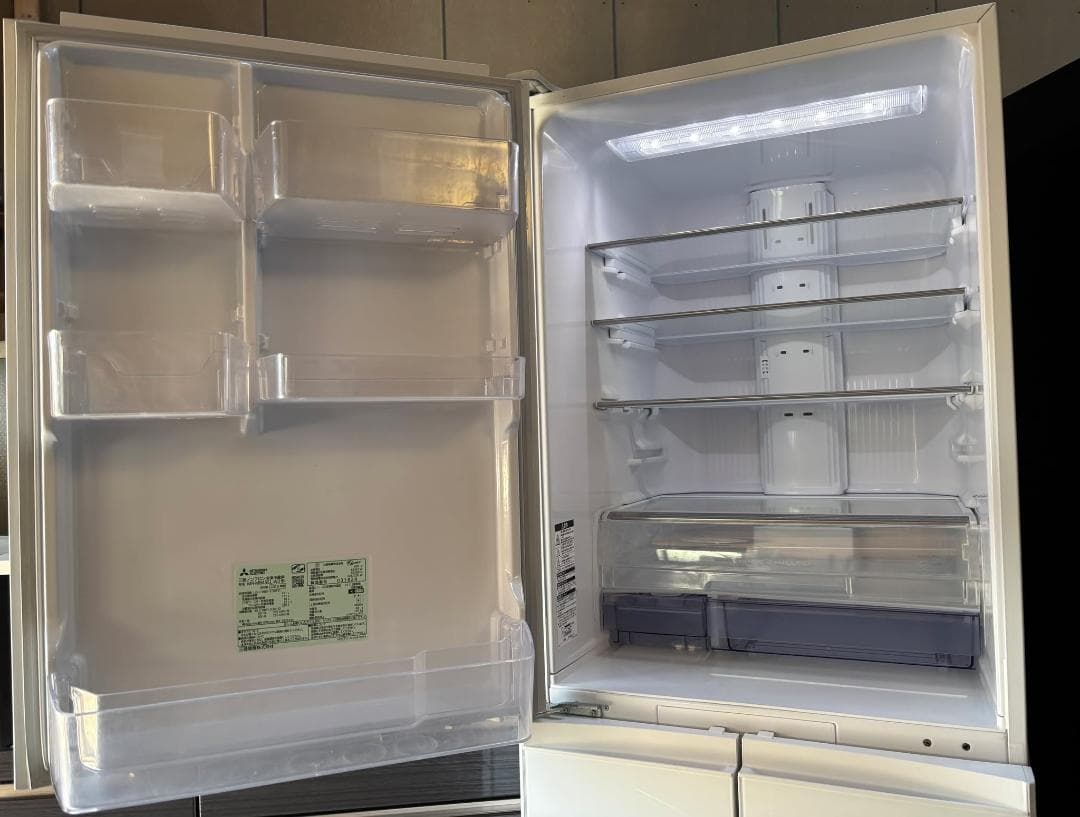 MITSUBISHI 冷蔵庫 5ドアフロントガラス 2019年製 Used/良品 - 冷蔵庫