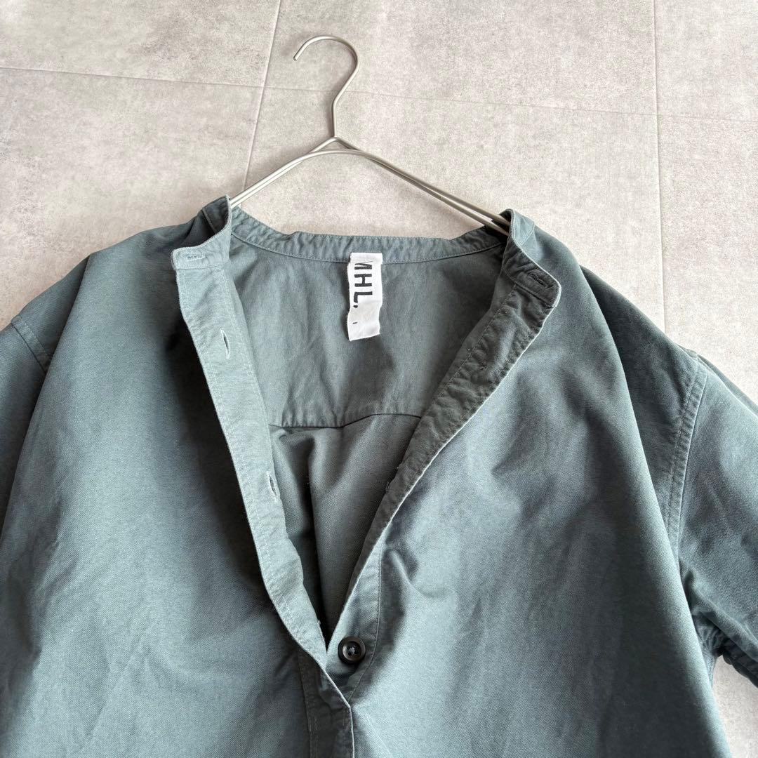 近年✨MHL. SOFT HOPSACK コットン バンドカラー シャツ Ⅰ - メルカリ