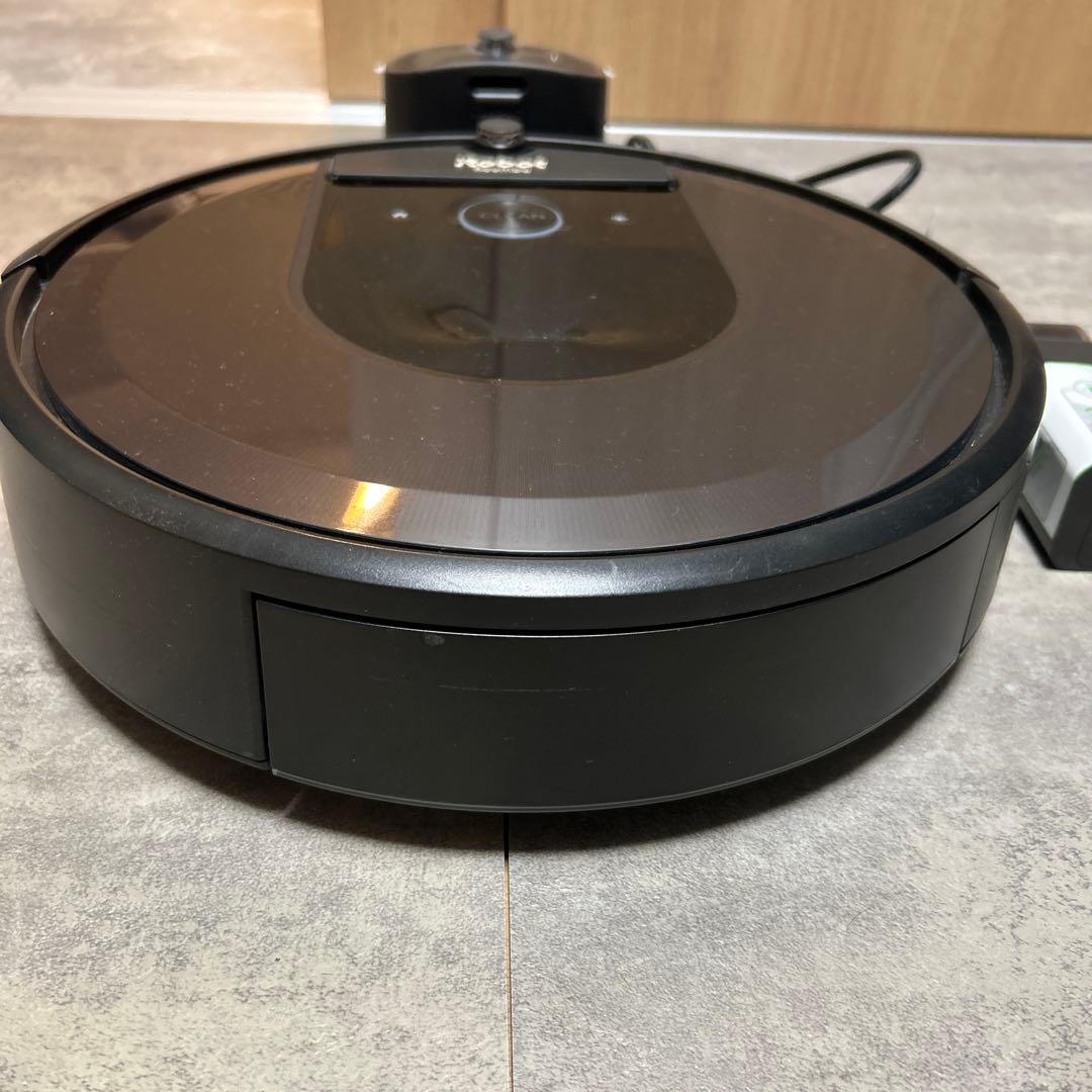 ルンバi7 iRobot 使用時間46時間 - 掃除機・クリーナーオンライン