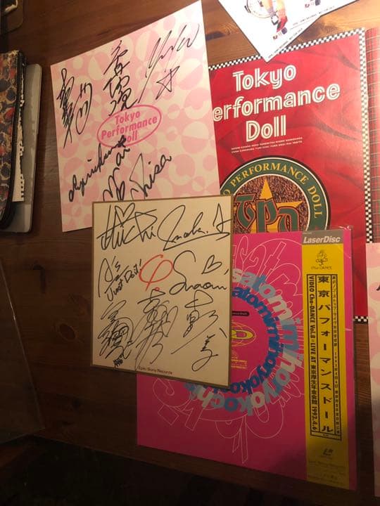 トーキョーパフォーマンスドール　　サイン入りなど