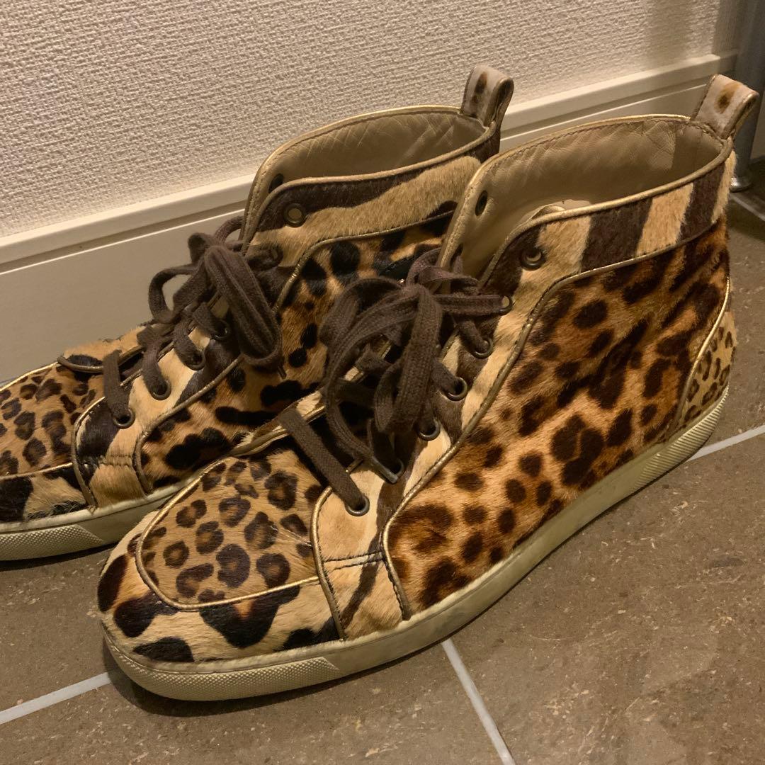 Christian Louboutin ヒョウ柄 ハイカットスニーカー - メルカリ