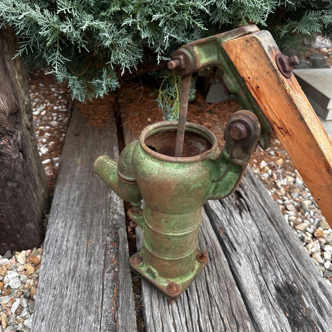 ガーデニング レトロ 井戸ポンプ 手動式 木製ハンドル 希少 手押し