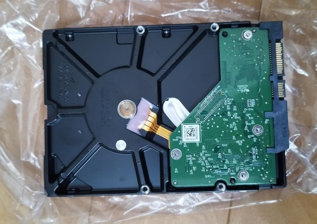 WD Red 3.0TB WD30EFRX NASハードドライブ　(2)