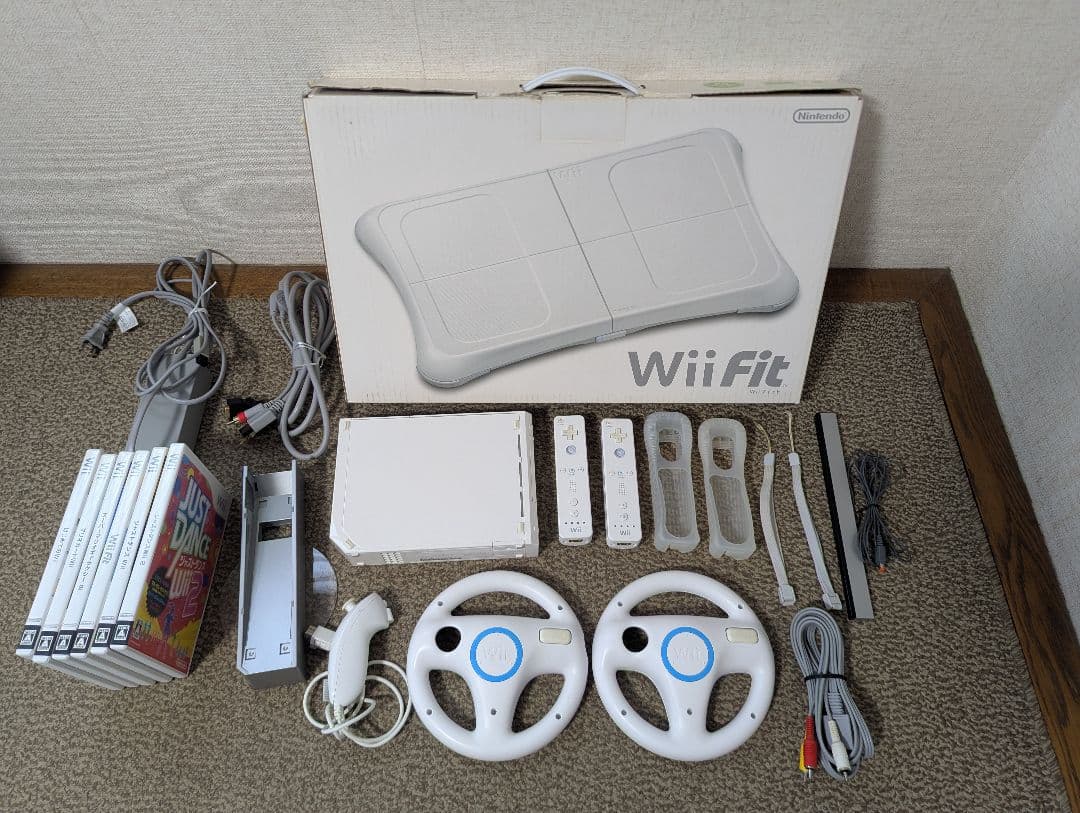 Wii本体 Wii Fitバランスボード ソフト6本セット - メルカリ