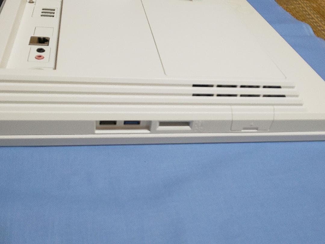 21.5型ESPRIMO FH52/R Core i5/SSD512G/12G - メルカリ