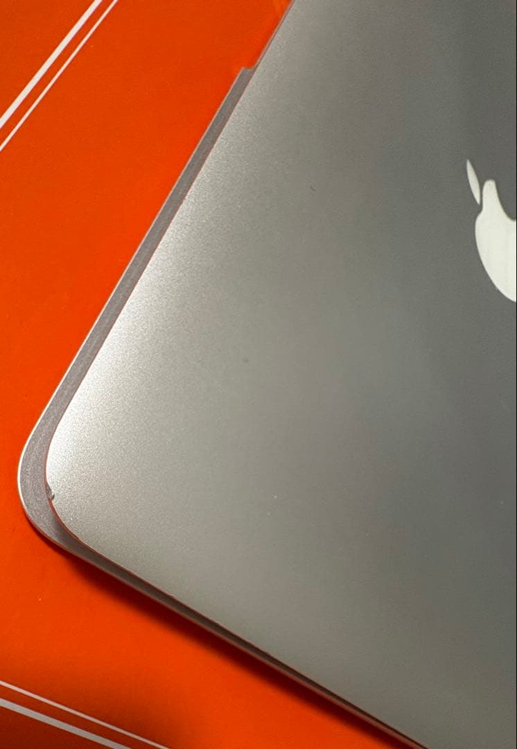 MacBook Air A1465 11インチOS:Sequoia